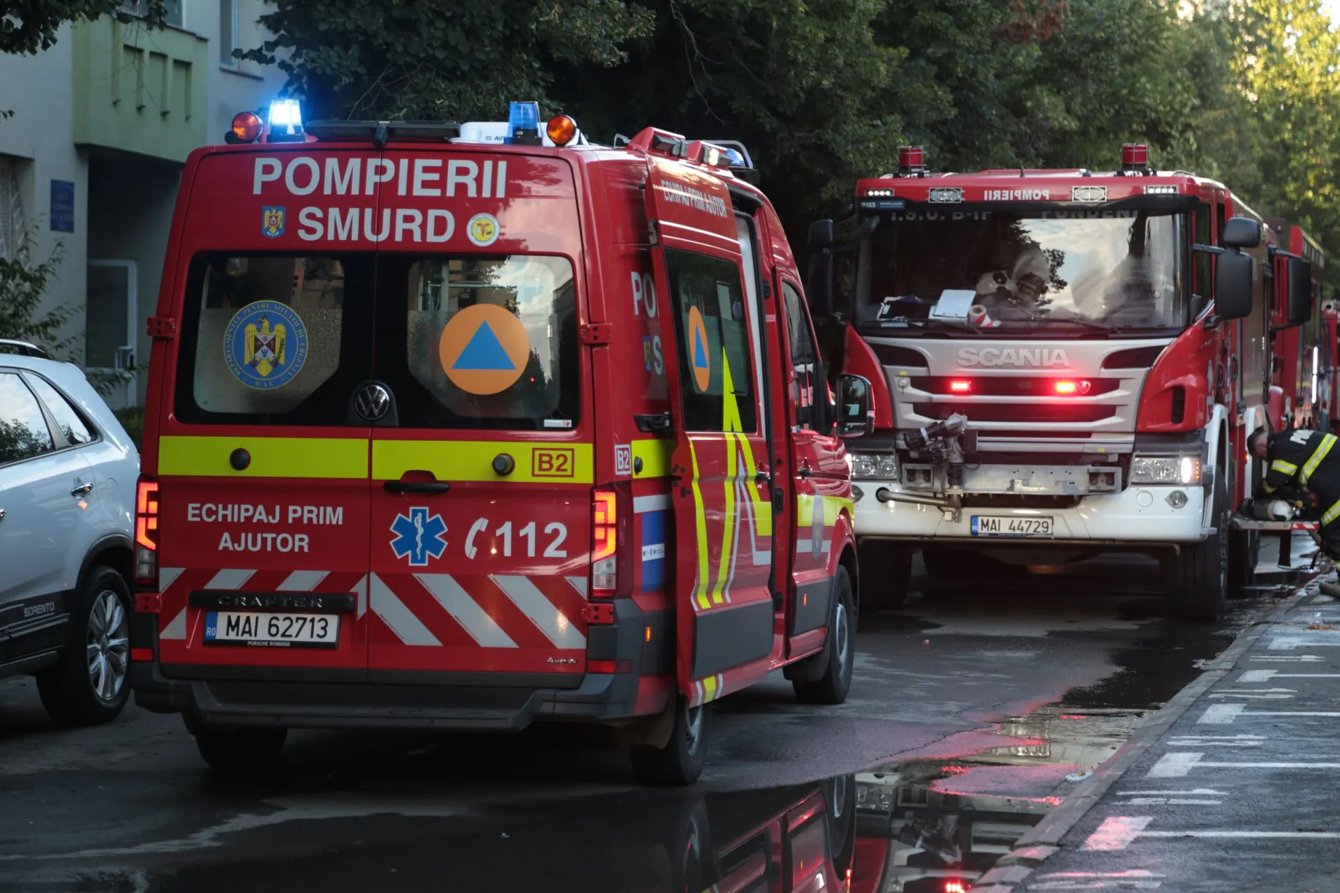 Foc pe Garibaldi, în Sectorul 2, și pe terasă pe Prelungirea Ghencea